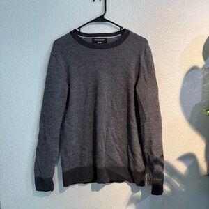 Extra fine marino wool sweater